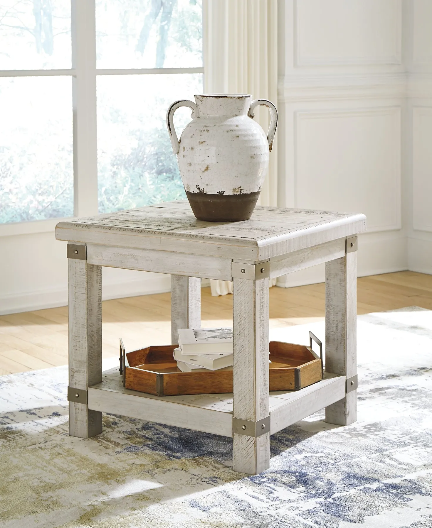 Carynhurst 2 End Tables