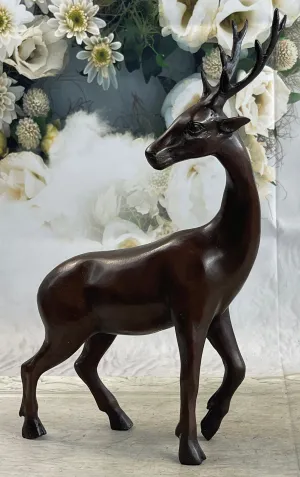 Handcrafted Huge Detailed Museum Quality Work Stag LTD Edition Cabin Decorative